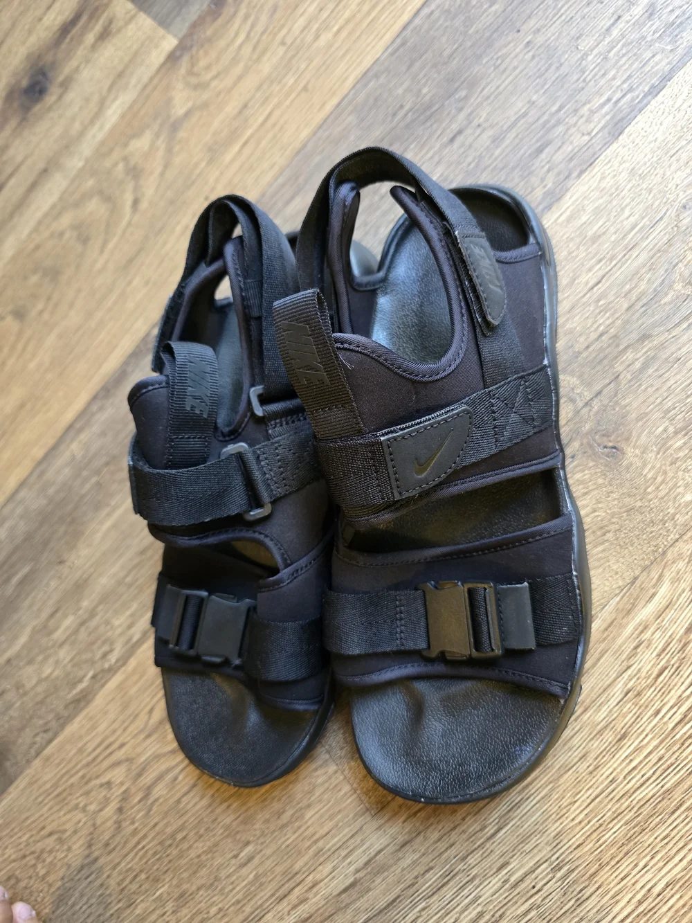 Nike Canyon Sandal Mens Black Adjustable Strap